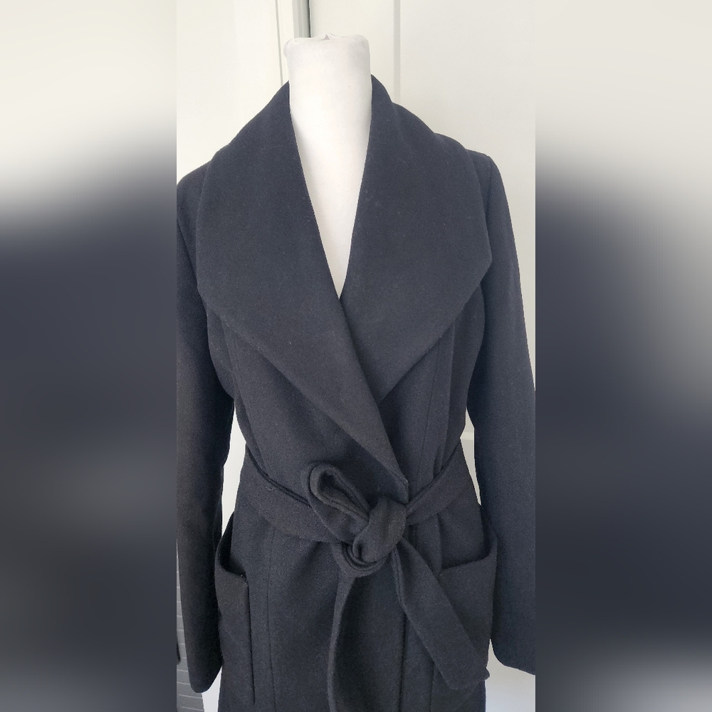Elegant Black Women's Coat